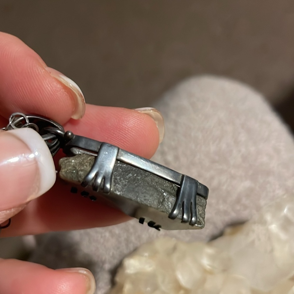 No brand, Necklace, crystal labordoite, blue. - Picture 13 of 16